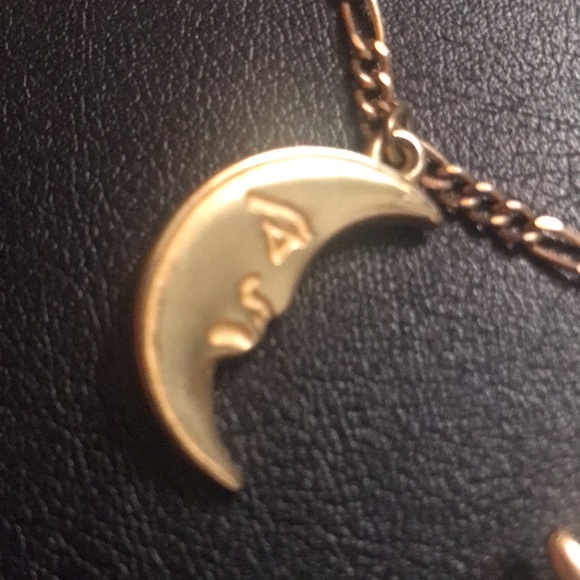 Vintage 14k GP SUN ☀️ & MOON 🌙 NECKLACE 30 inch chain - Picture 4 of 7
